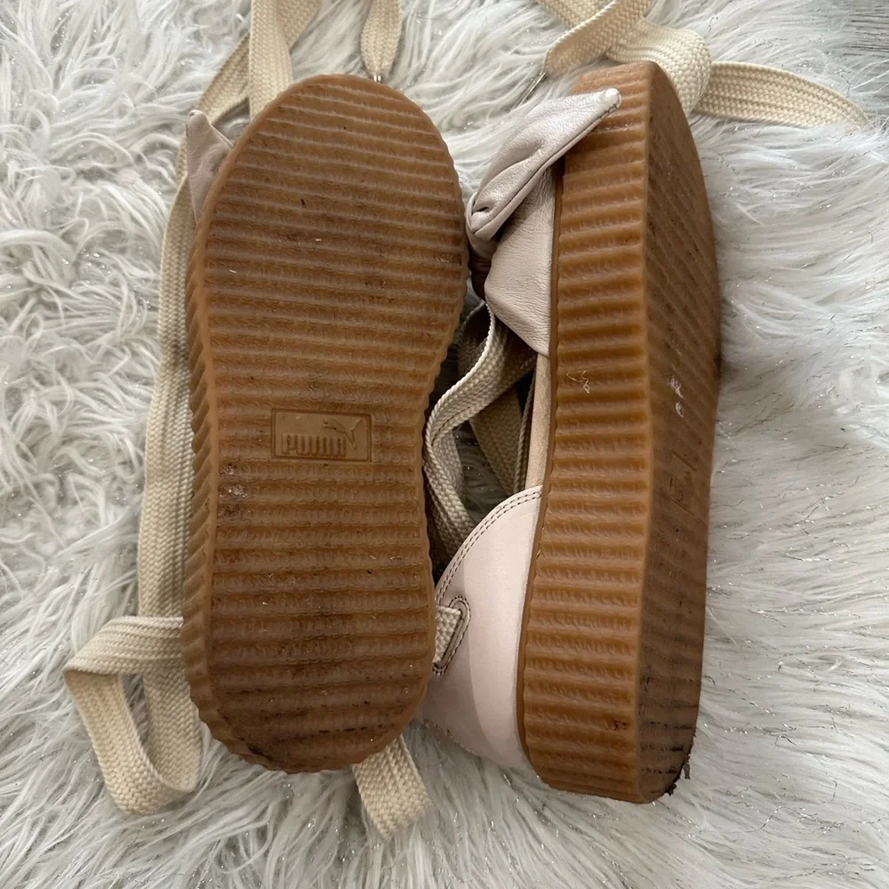 FENTY PUMA by Rihanna Bow Creeper Pink Tint Oatmeal Sandal Women's Sz 6